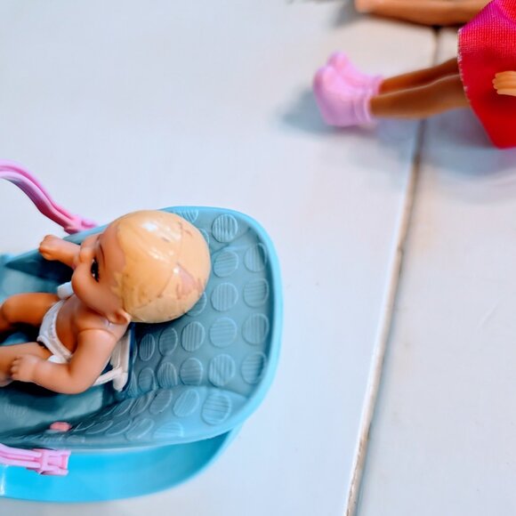 Lot 14 Barbie Mattel Chelsea Kelly Dolls Dreamtopia Boy Sprite + Babies Clothes - Picture 7 of 9